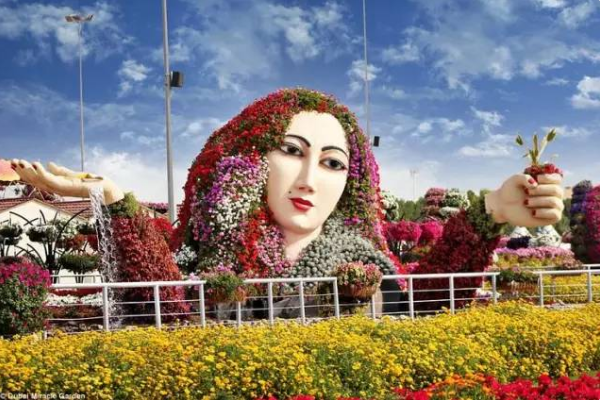 鐵米鋼砂帶您看天安門，今晚起北京必將震撼互聯(lián)網(wǎng)！